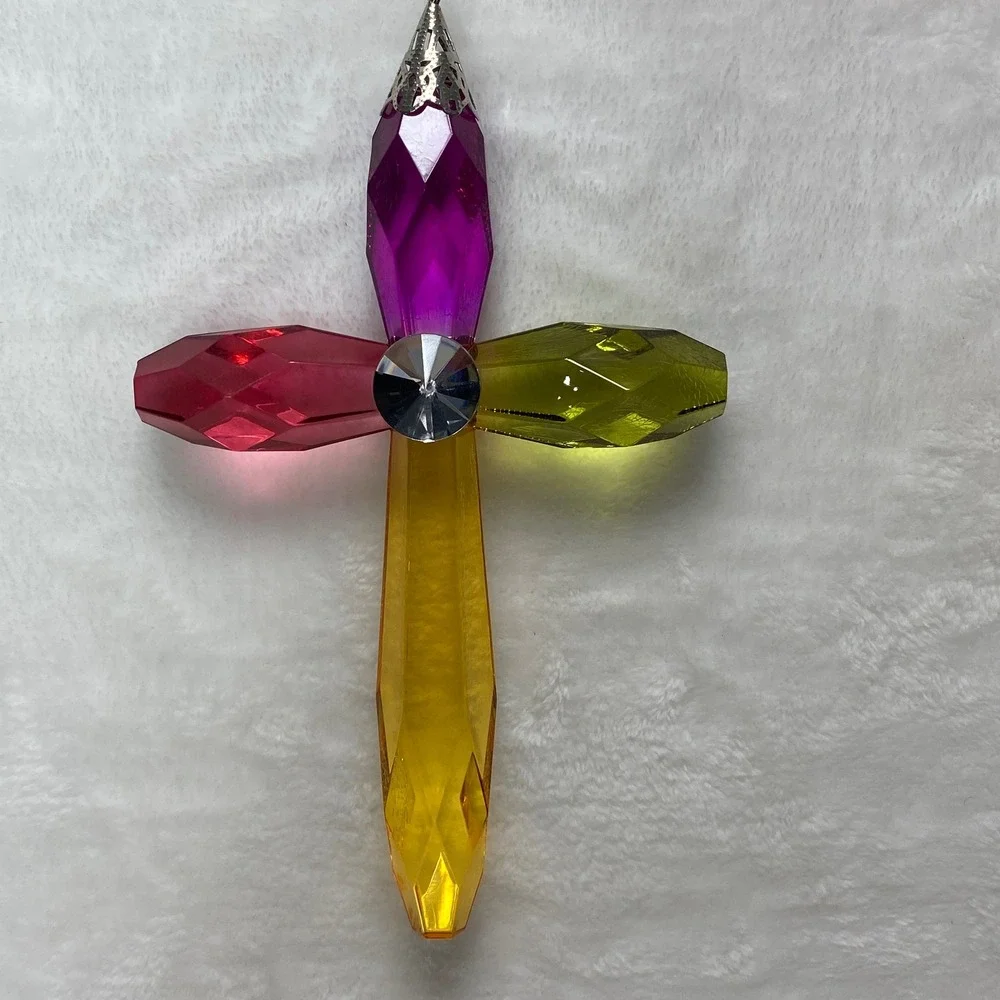 Crystal Expressions vibrant crystal